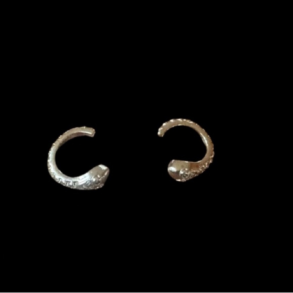 Pretty Bird Jewelry 18K White Gold Plated Ear Cuffs - Picture 3 of 4